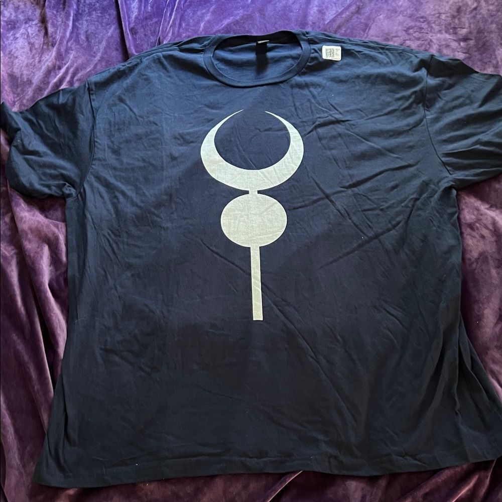 Carthage Standard Disc and Crescent Moon Phoenician Tshirt (Men’s 3XL)